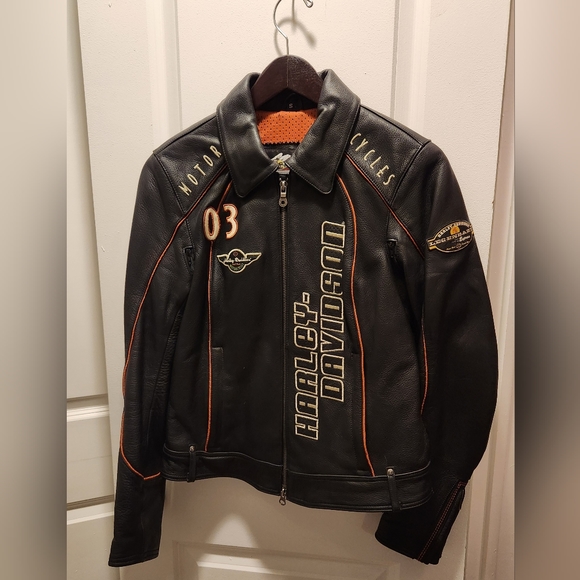 Genuine Harley Davidson 100th Anniversary Womens Leather Jacket (Small) - Picture 2 of 8